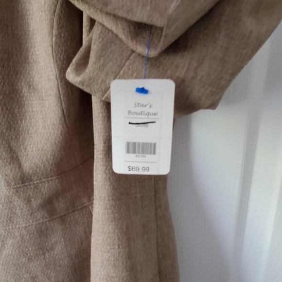 Le Suit Tan Pantsuit 16W - Picture 6 of 6